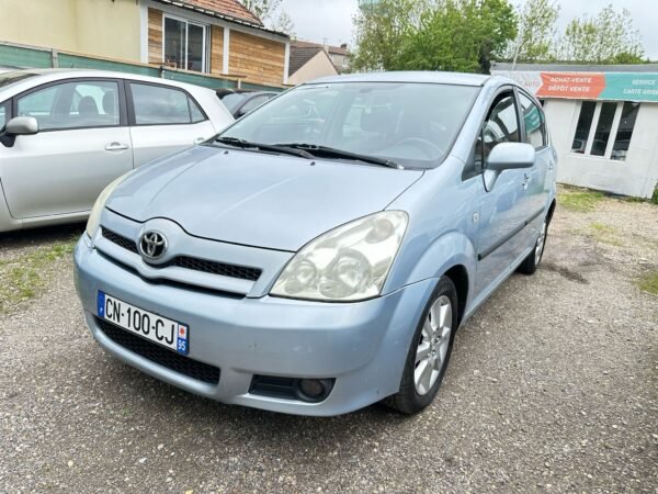 TOYOTA  COROLLA VERSO VVTI