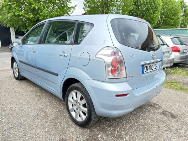 TOYOTA  COROLLA VERSO VVTI – Image 8