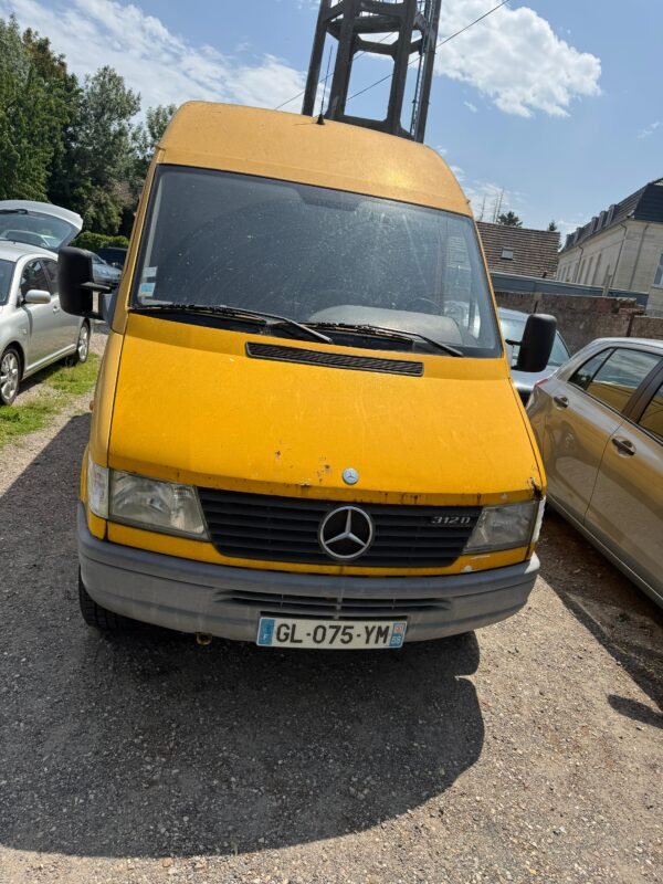 Mercedes-Benz Sprinter fourgon SPRINTER 312 D SURELEVE 3,5T – Image 6