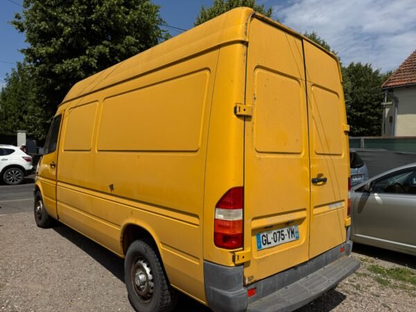 Mercedes-Benz Sprinter fourgon SPRINTER 312 D SURELEVE 3,5T – Image 7
