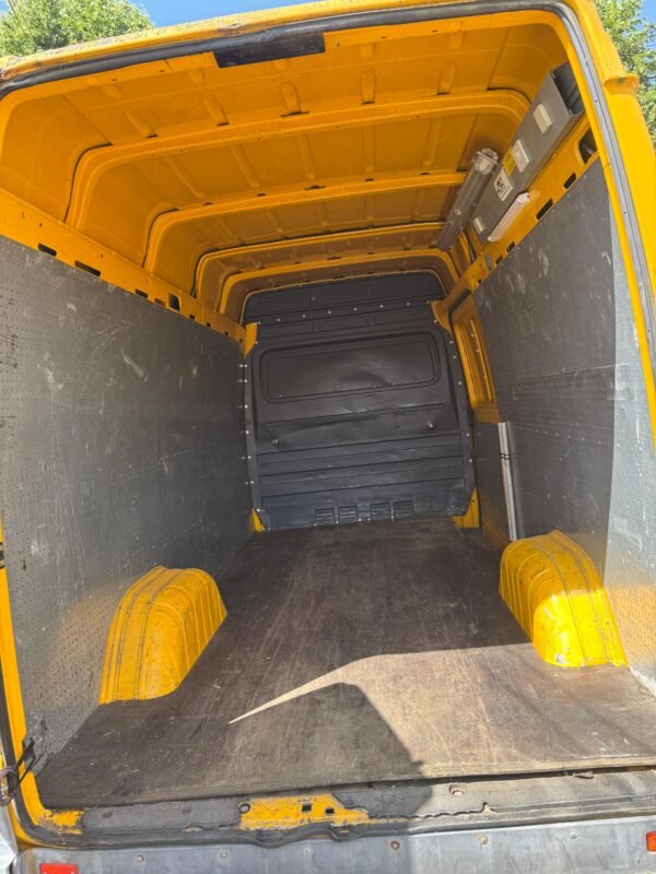 Mercedes-Benz Sprinter fourgon SPRINTER 312 D SURELEVE 3,5T – Image 10
